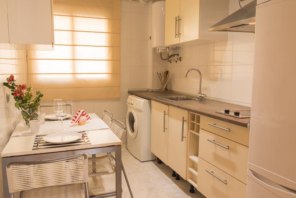 Ab Apartamentos Reding Málaga Szoba fotó