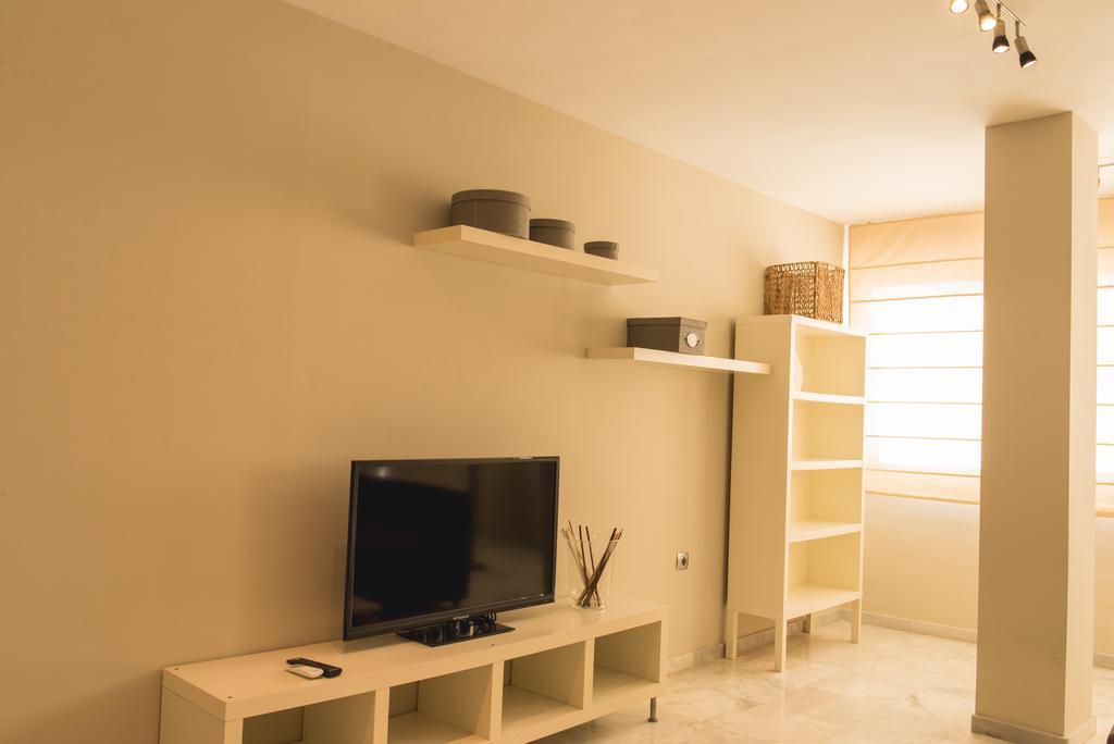 Ab Apartamentos Reding Málaga Szoba fotó